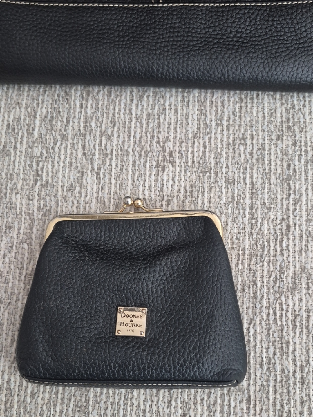 DOONEY & BOURKE DARK NAVY SHOULDER BAG & Credit Card PURSE - Picture 10 of 10